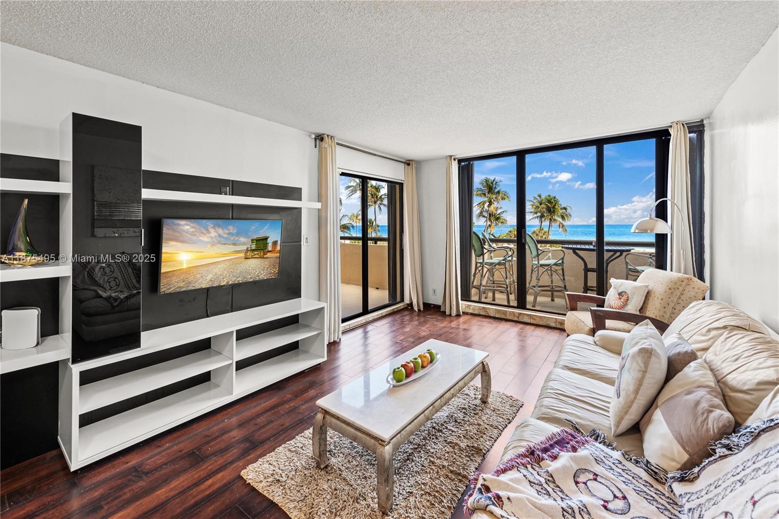 2555 Collins Ave #403,Miami Beach, FL 33140