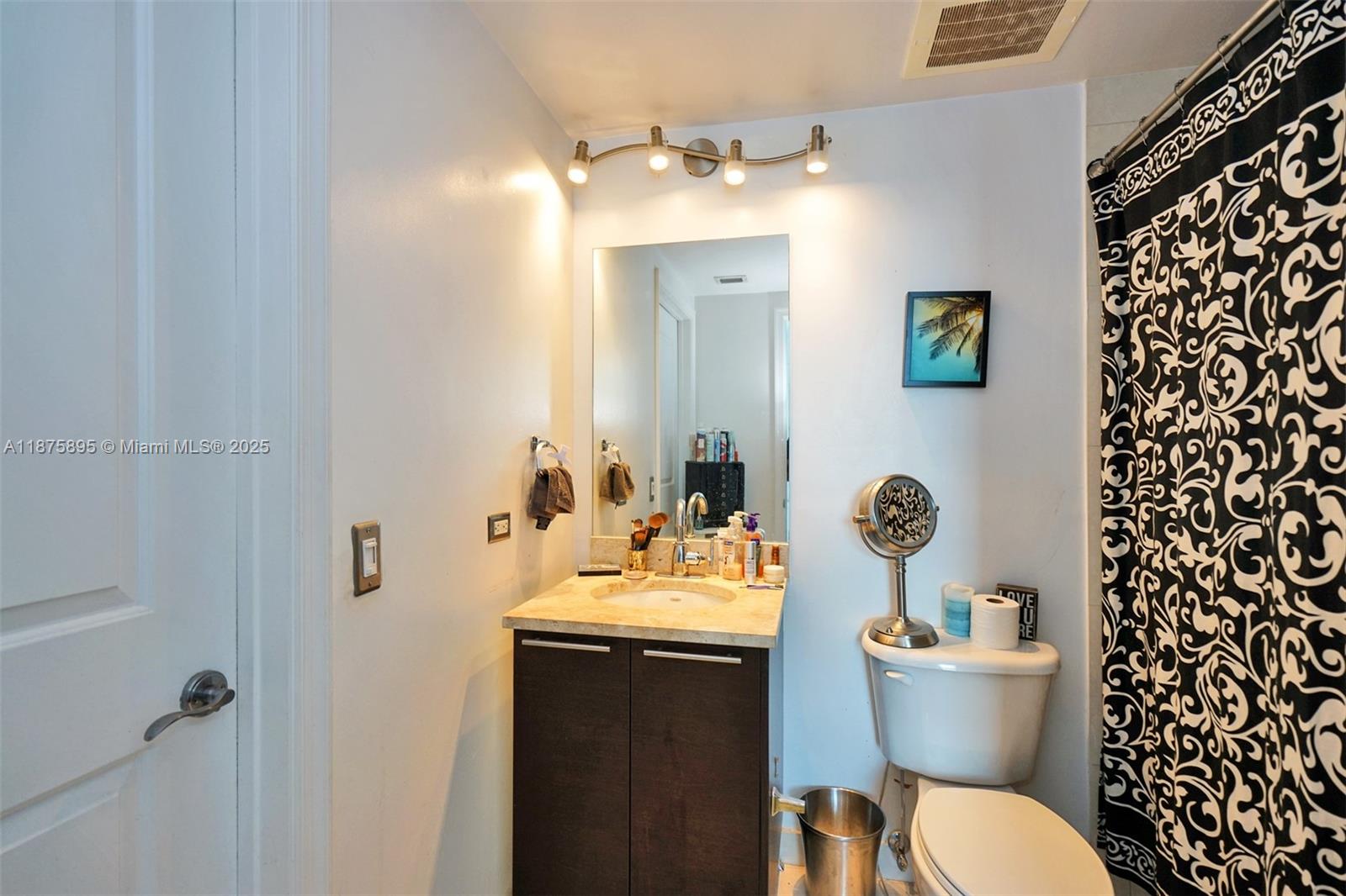 image Platinum Condominium11