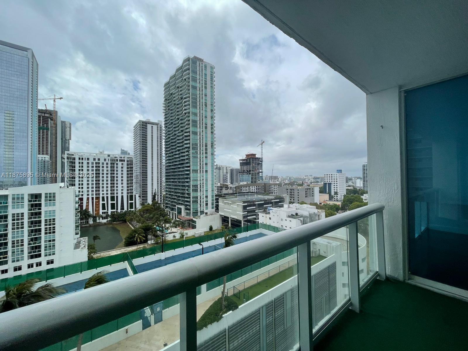 image Platinum Condominium14