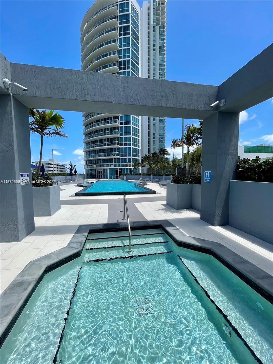 image Platinum Condominium20