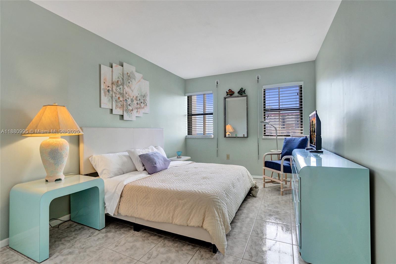 1201 S Ocean Dr #1010S Hollywood, FL 33019