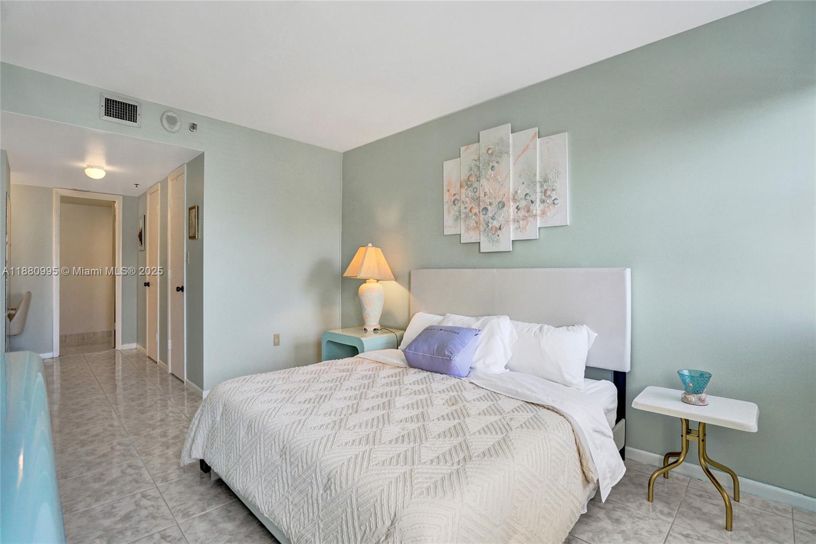 1201 S Ocean Dr #1010S Hollywood, FL 33019