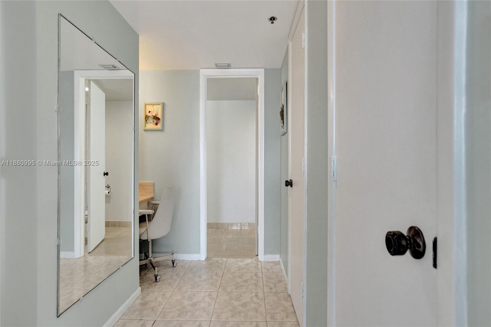 1201 S Ocean Dr #1010S Hollywood, FL 33019