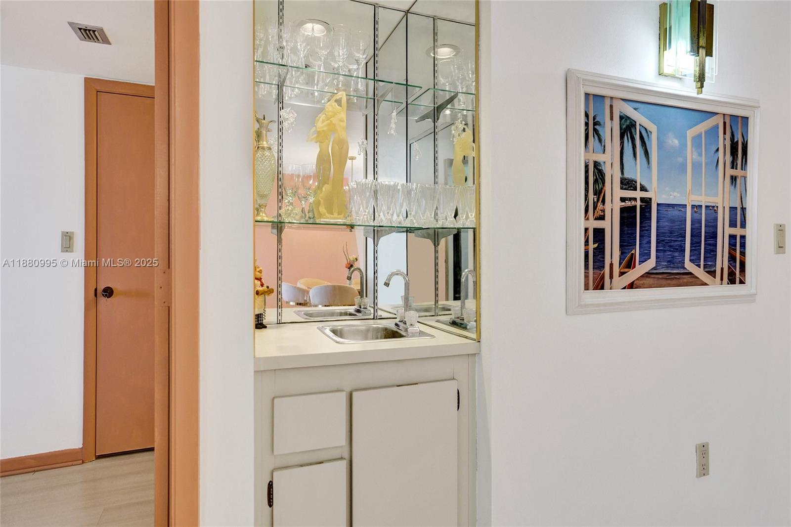 1201 S Ocean Dr #1010S Hollywood, FL 33019