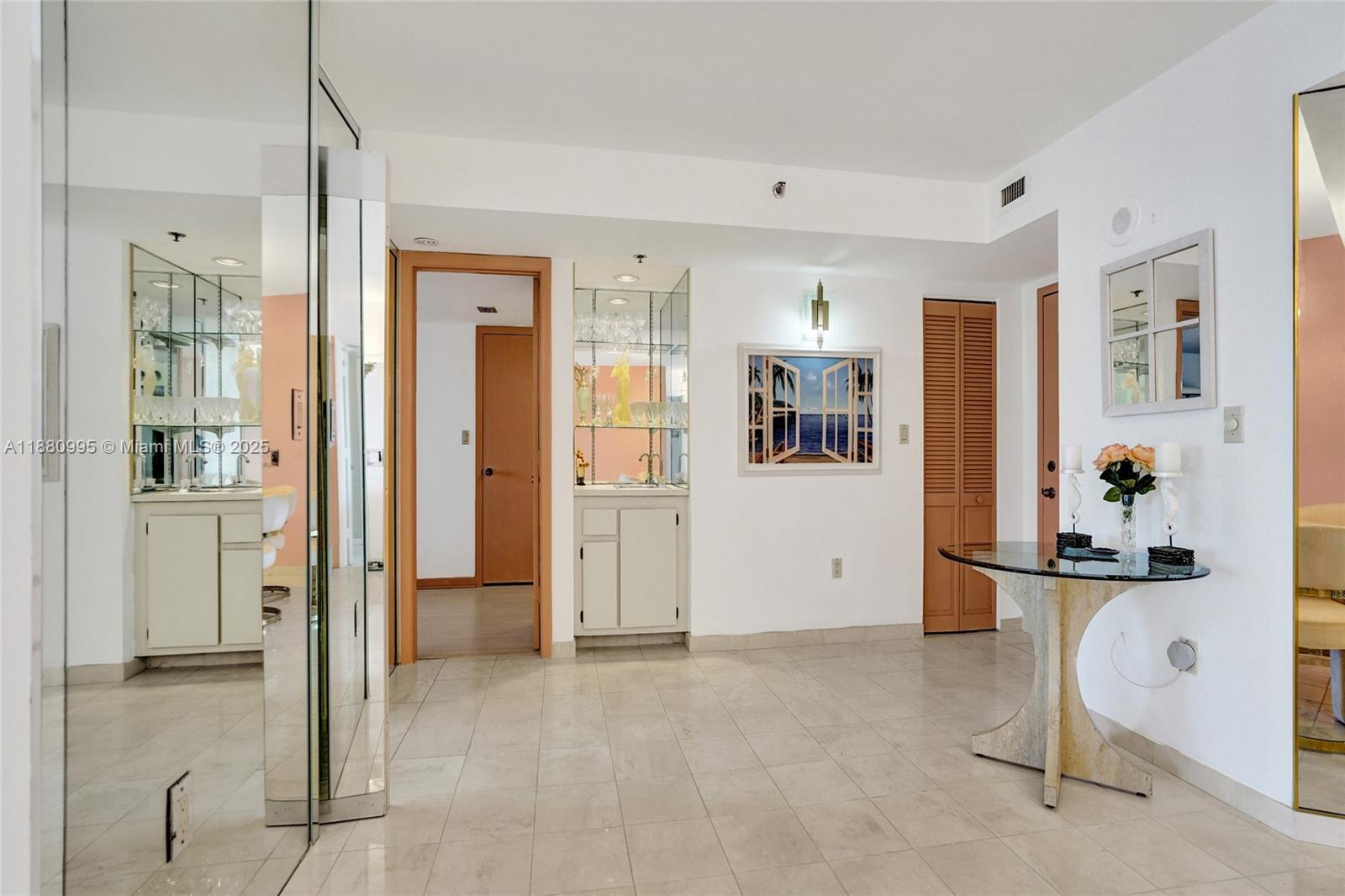 1201 S Ocean Dr #1010S Hollywood, FL 33019