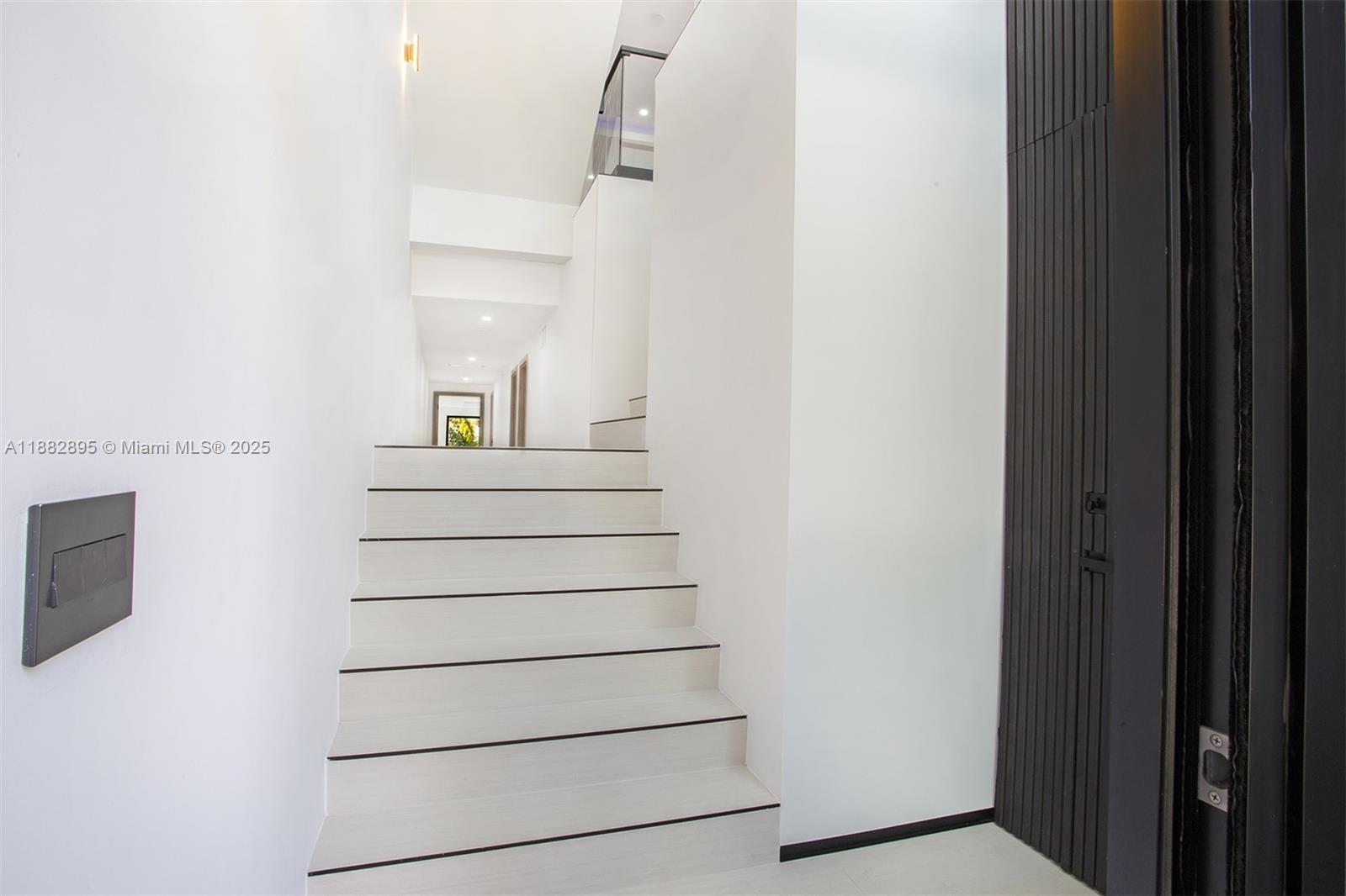 420 SW 15th Rd Miami, FL 33129