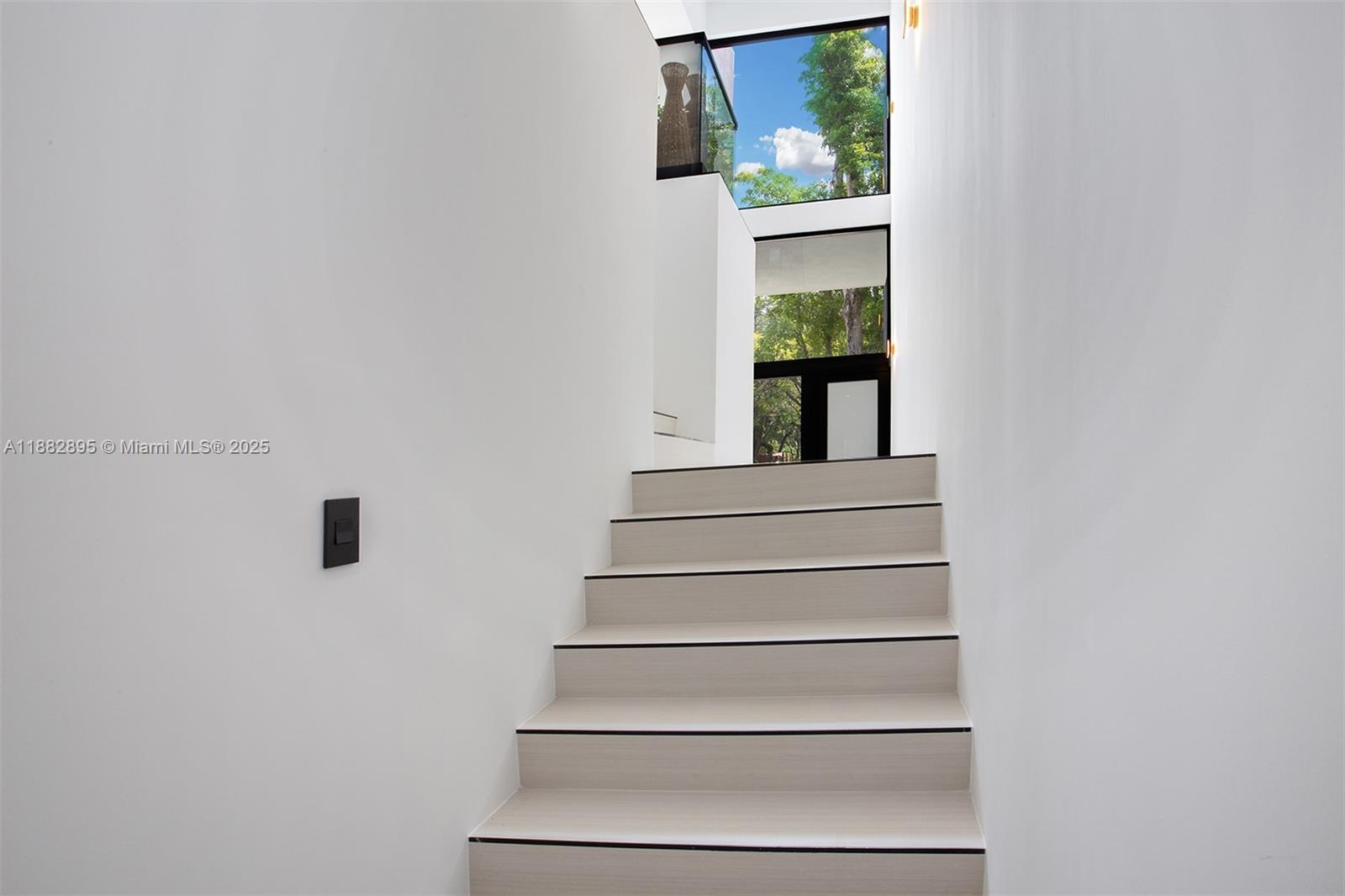 420 SW 15th Rd Miami, FL 33129