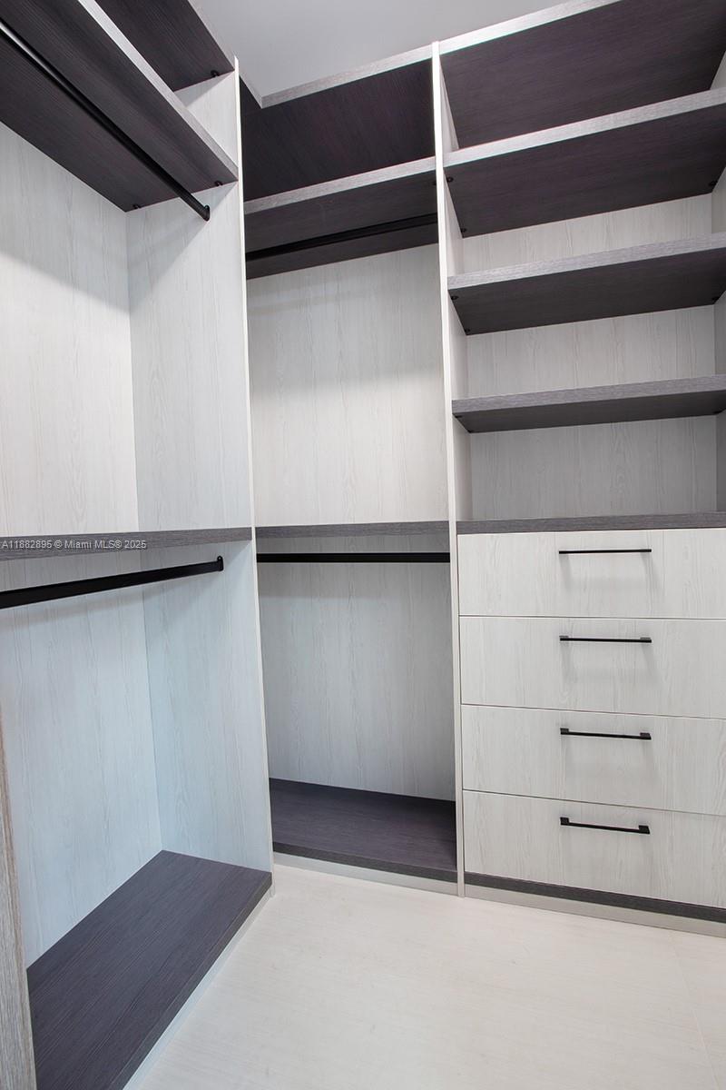 420 SW 15th Rd Miami, FL 33129