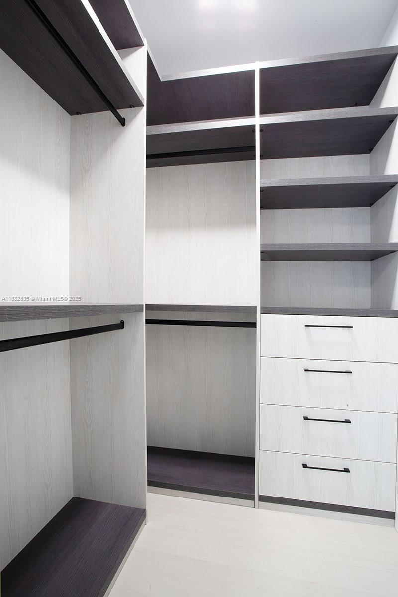 420 SW 15th Rd Miami, FL 33129