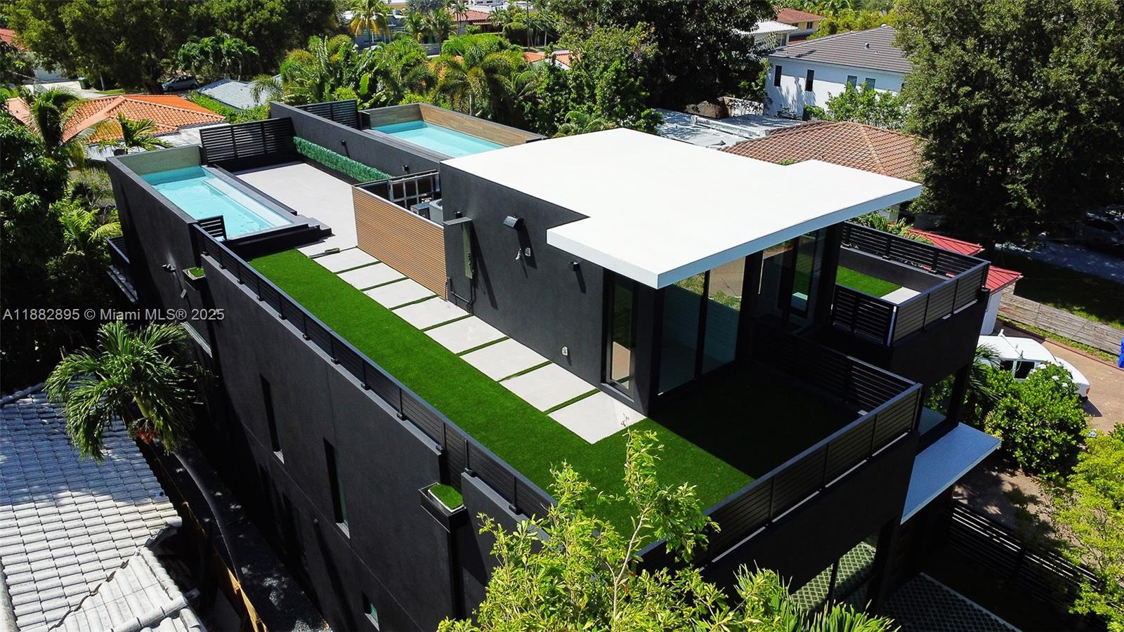 420 SW 15th Rd Miami, FL 33129