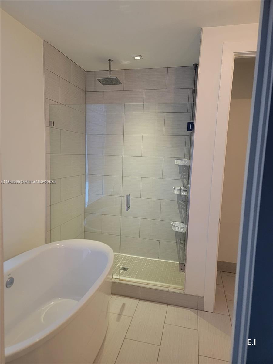 9133 NW 33rd St Doral, FL 33172