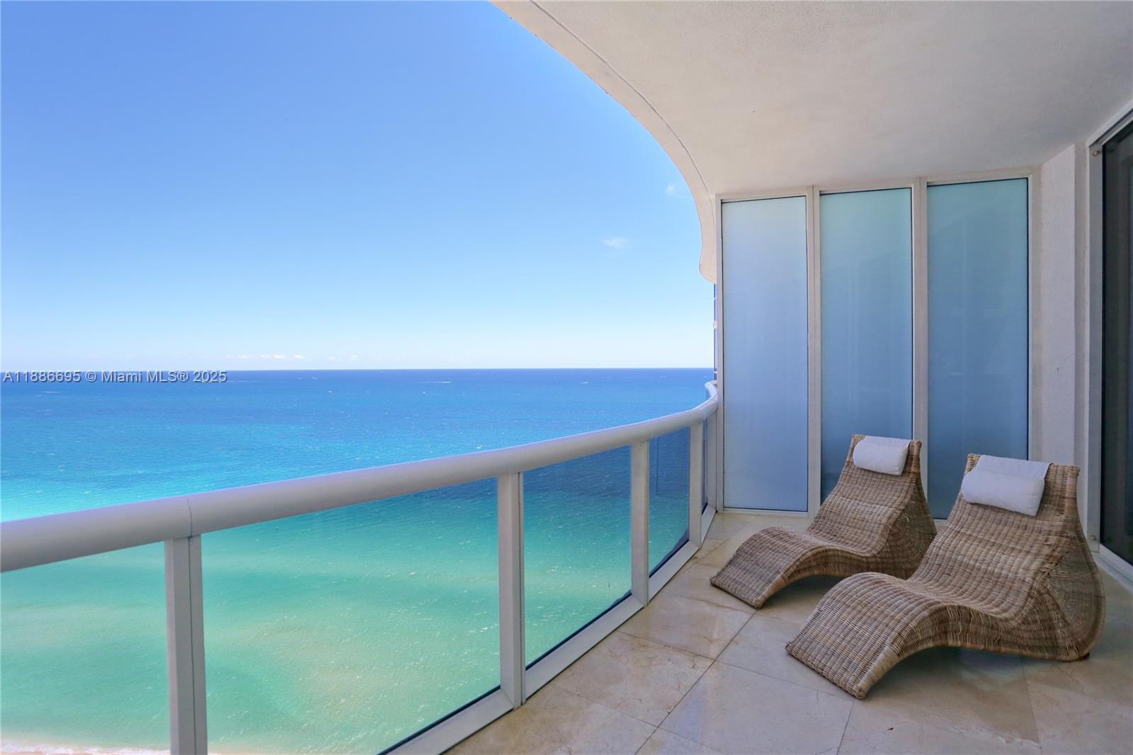 15811 Collins Ave #2303
