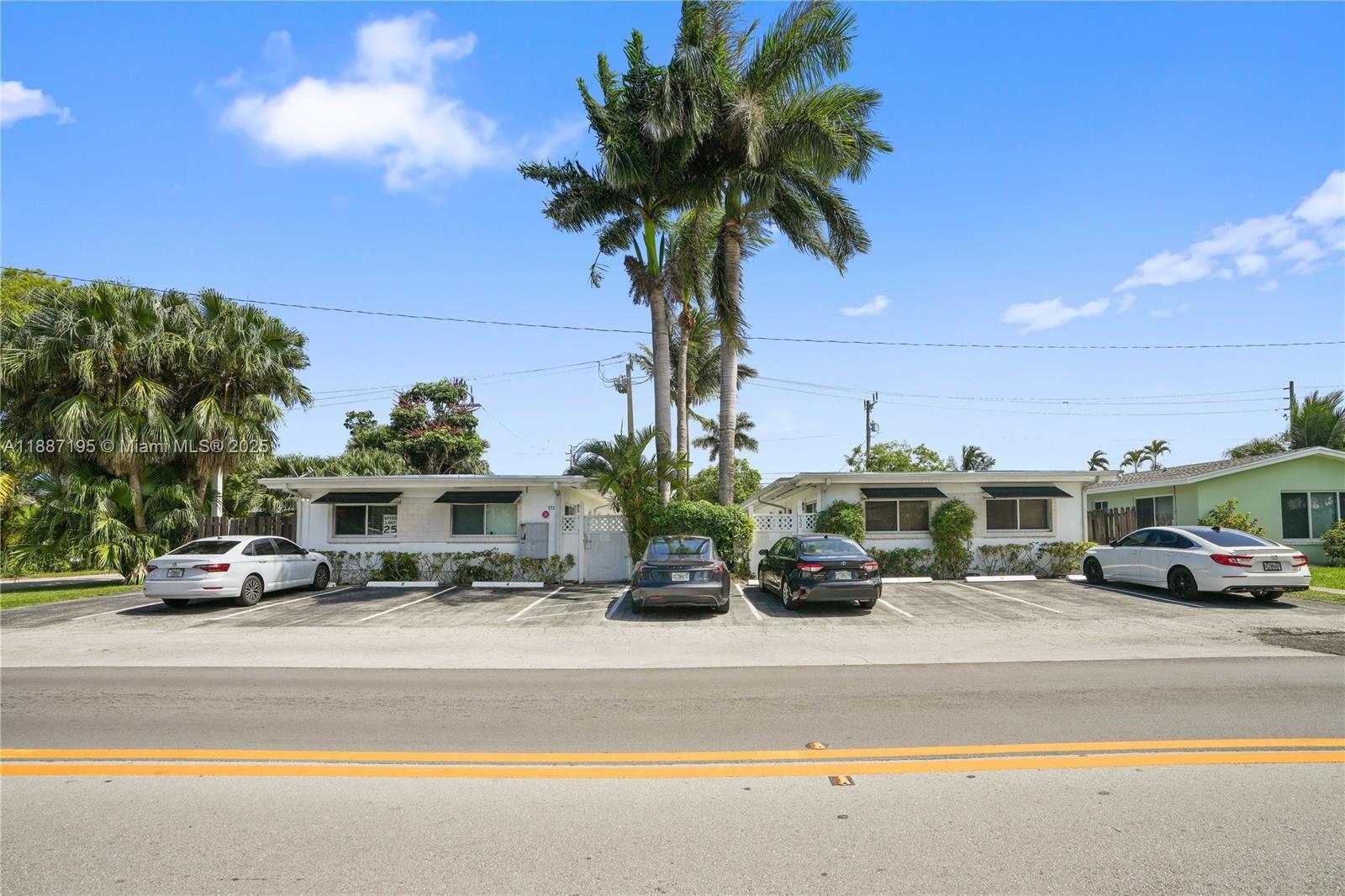 932 Moffett St #7
