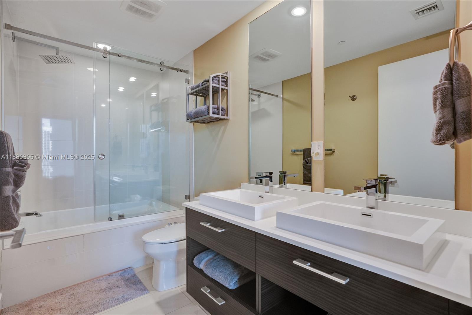 image Brickell Heights West17