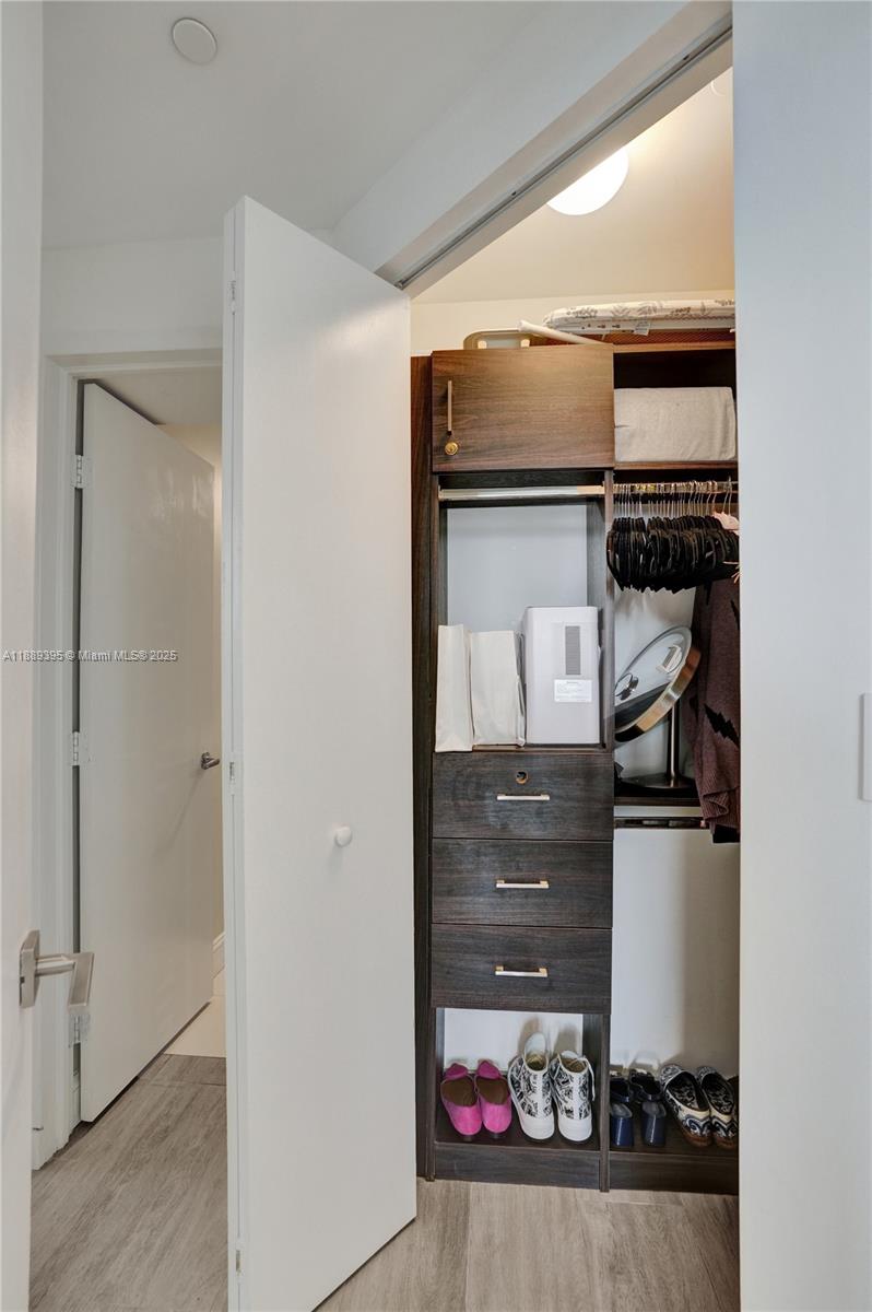 image Brickell Heights West40