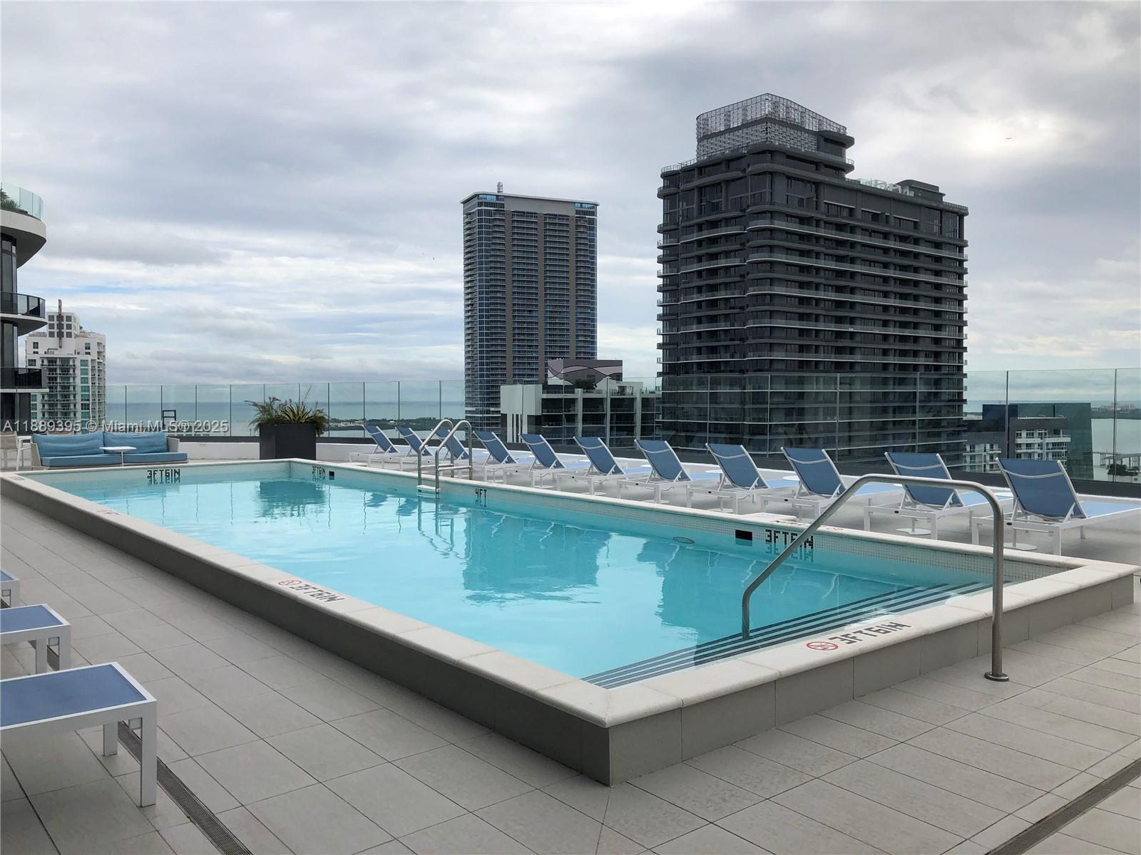 image Brickell Heights West43