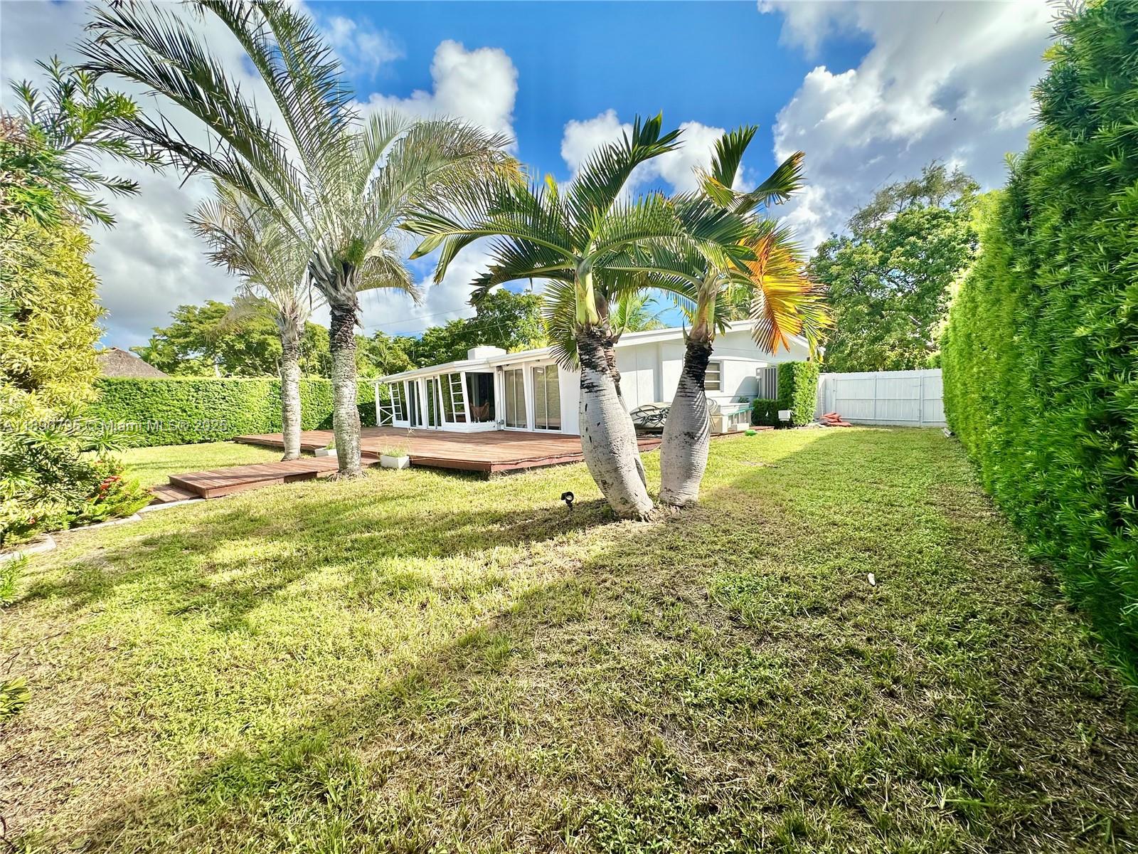 1825 Keystone Blvd North Miami, FL 33181