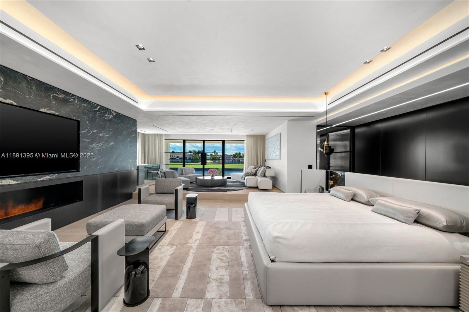 2401 Spanish Riv Rd Boca Raton, FL 33432