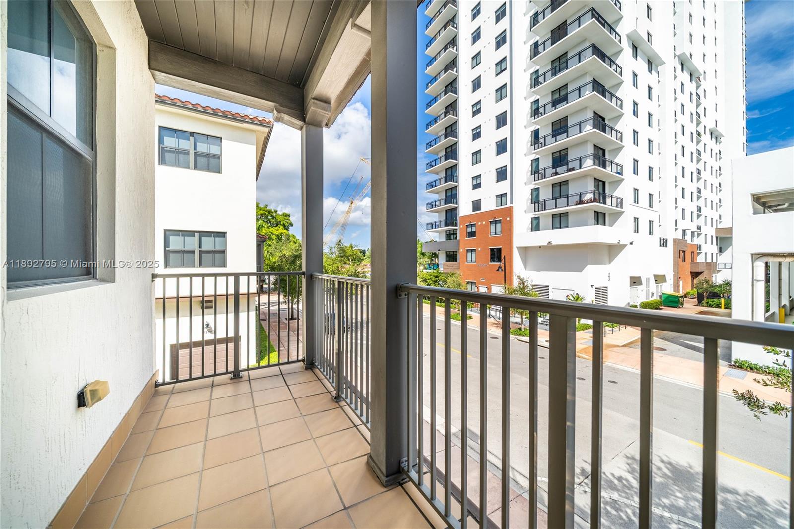 8478 NW 52nd St #8478 Doral, FL 33166