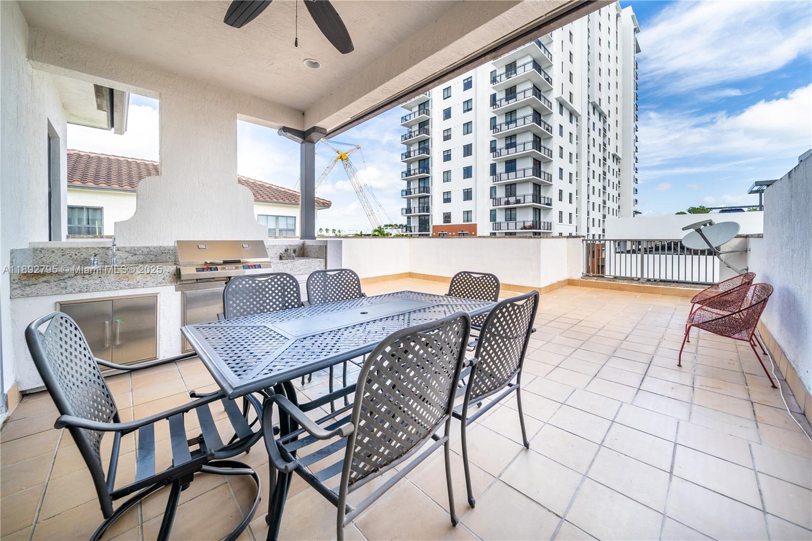 8478 NW 52nd St #8478 Doral, FL 33166