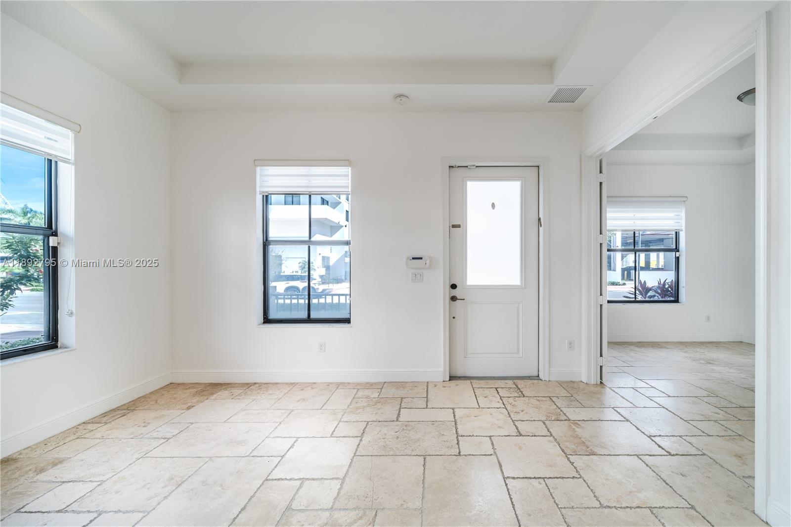 8478 NW 52nd St #8478 Doral, FL 33166