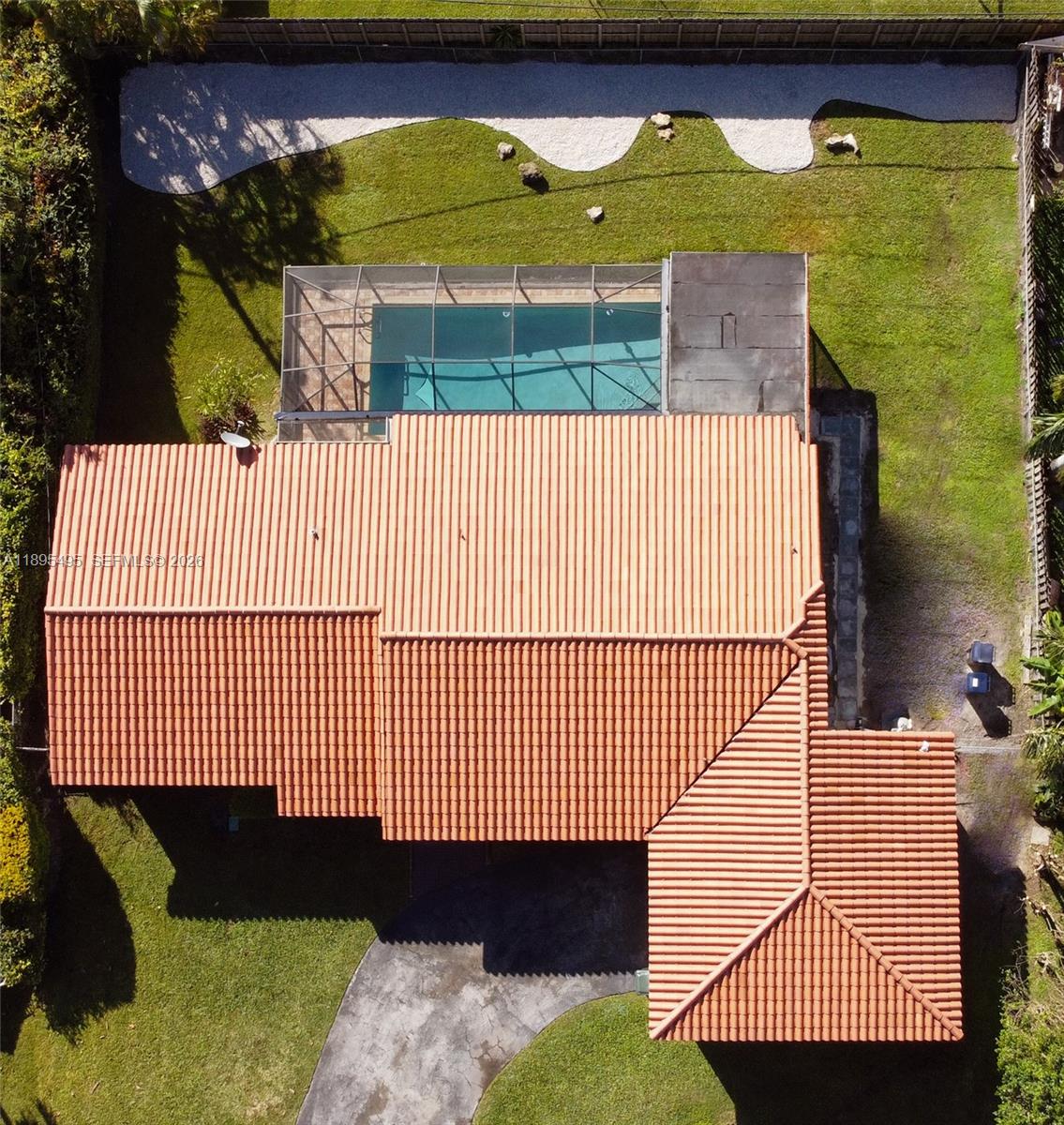 6420 Miller Dr South Miami, FL 33155