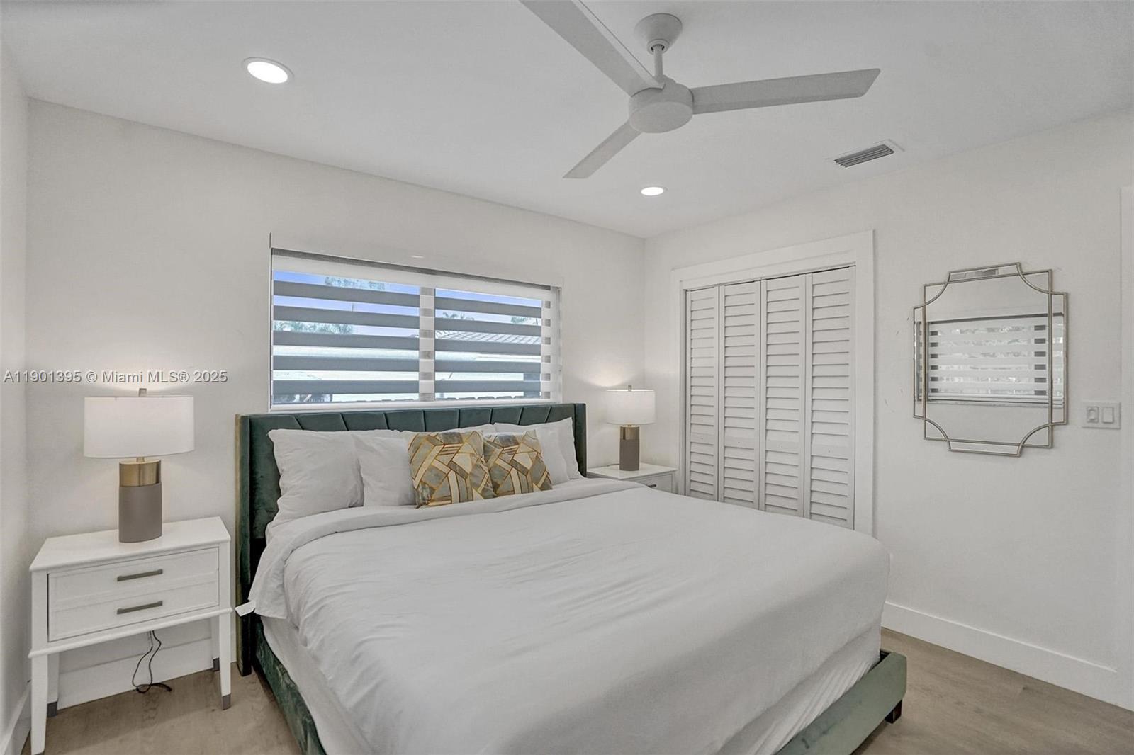 1141 N Northlake Dr Hollywood, FL 33019