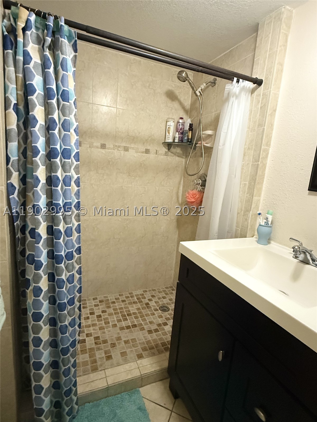 1835 SW 10th St Miami, FL 33135
