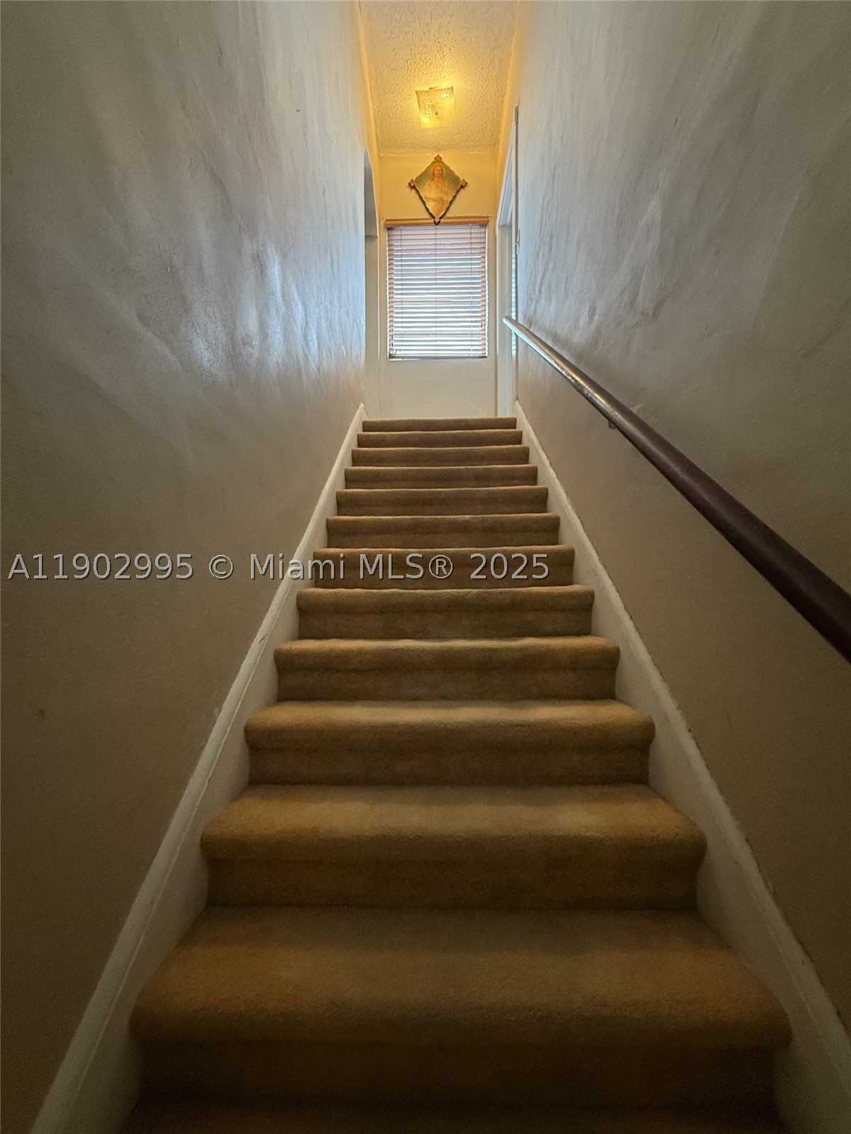 1835 SW 10th St Miami, FL 33135