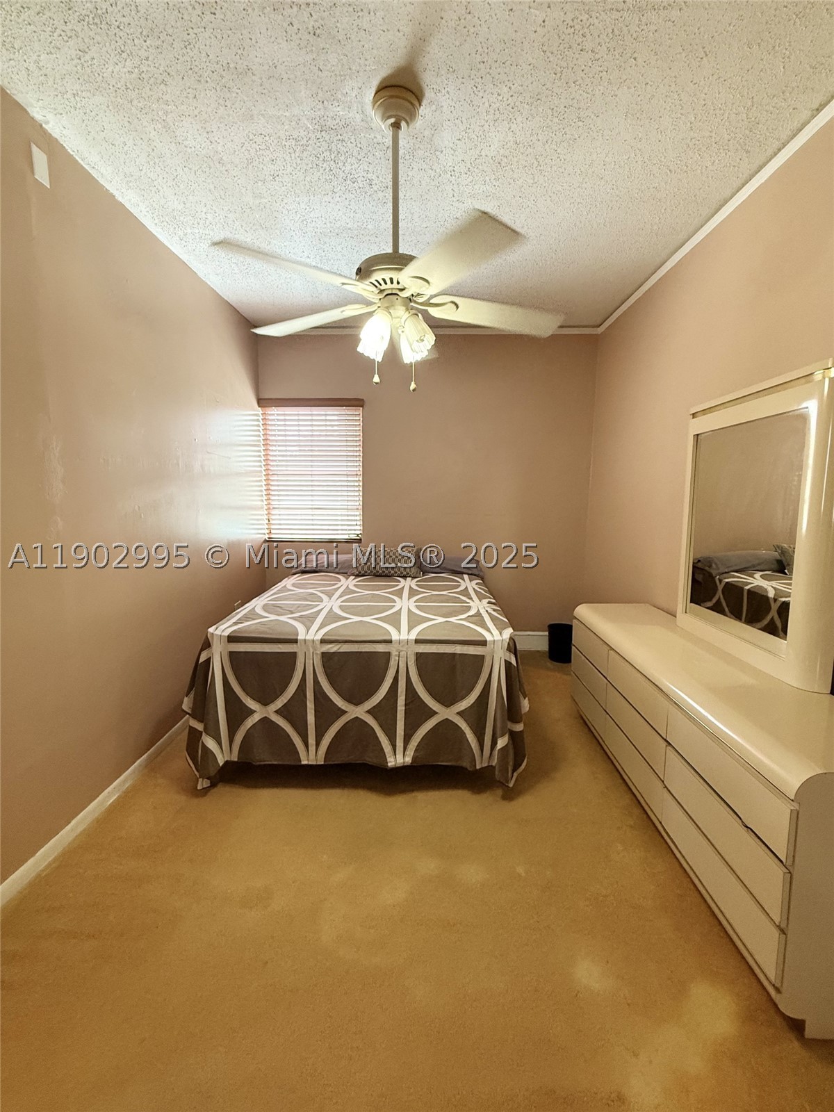 1835 SW 10th St Miami, FL 33135