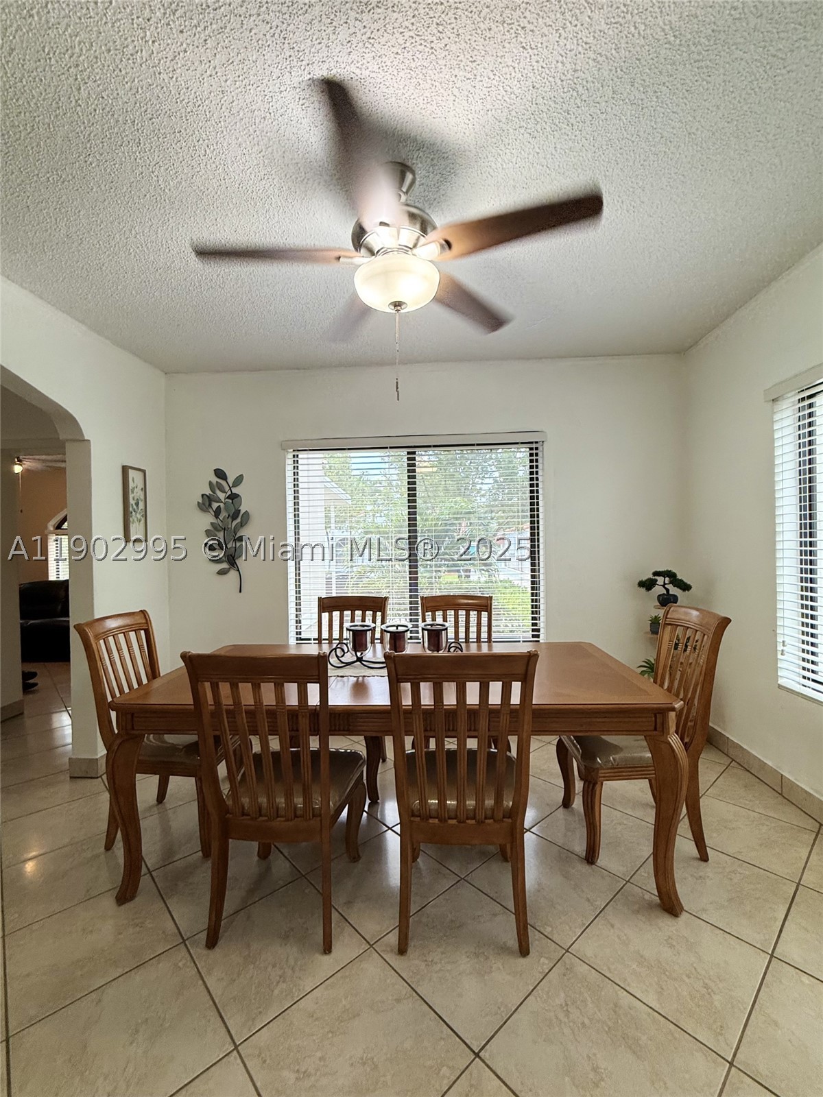 1835 SW 10th St Miami, FL 33135