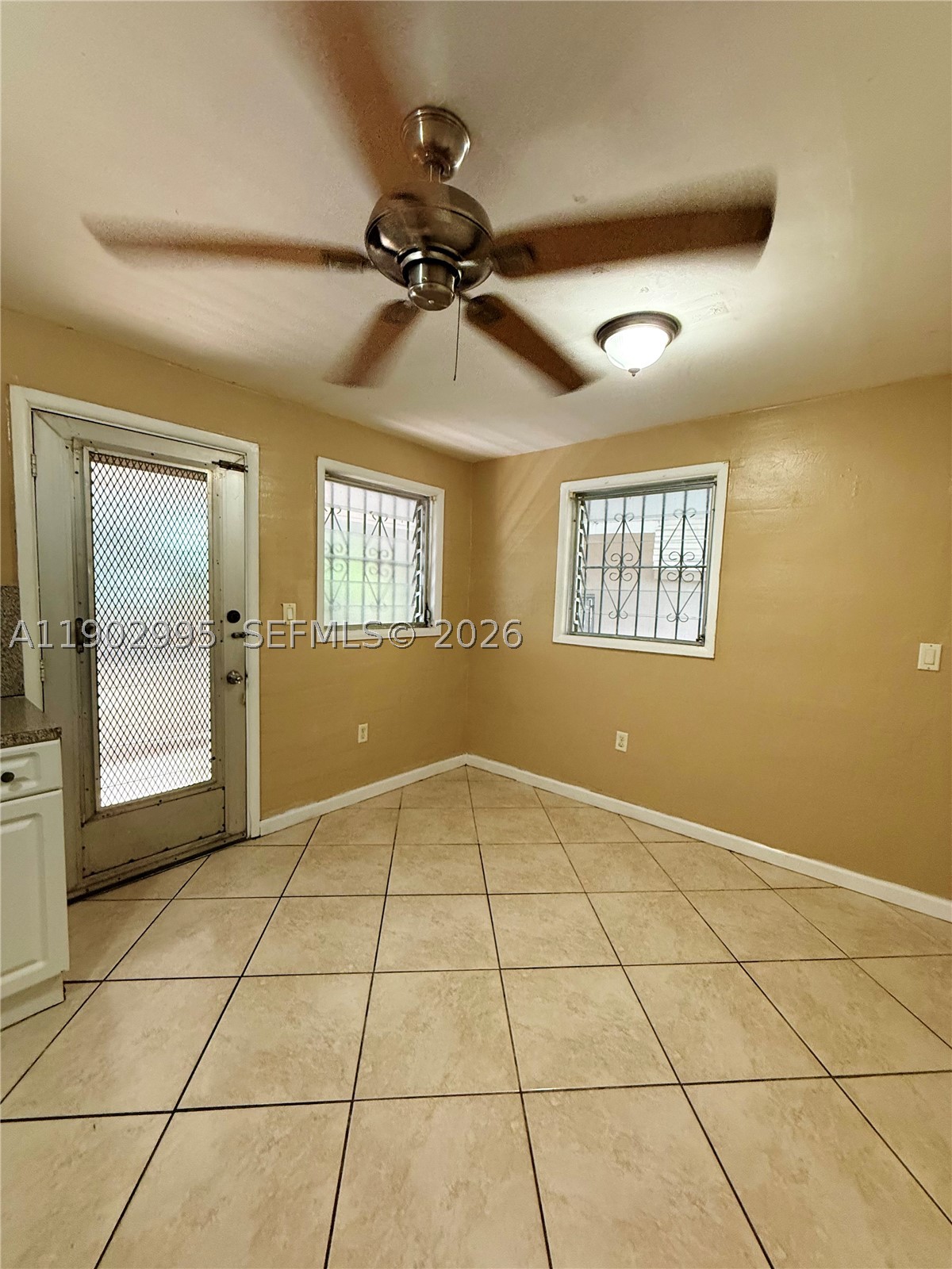 1835 SW 10th St Miami, FL 33135