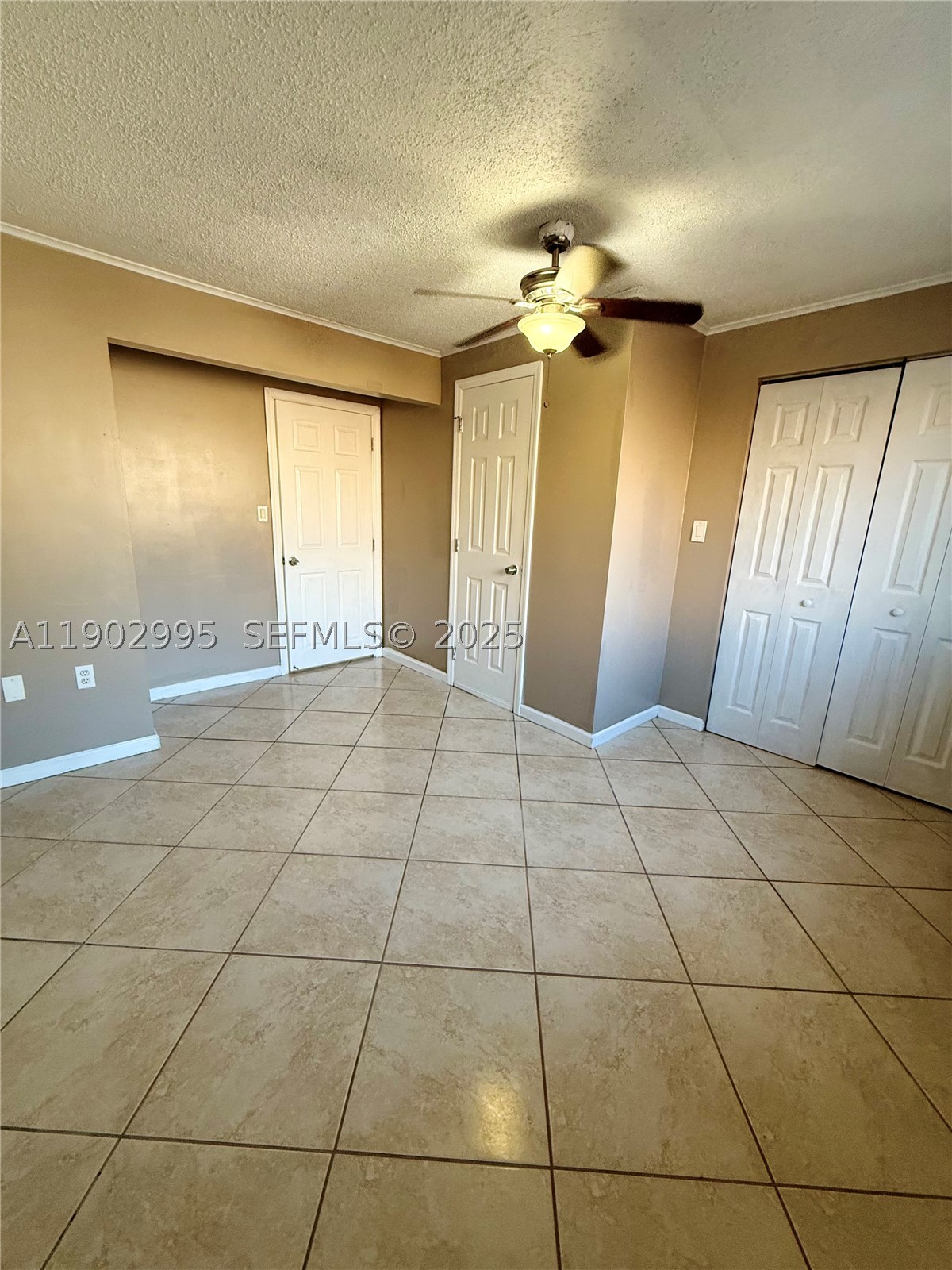 1835 SW 10th St Miami, FL 33135