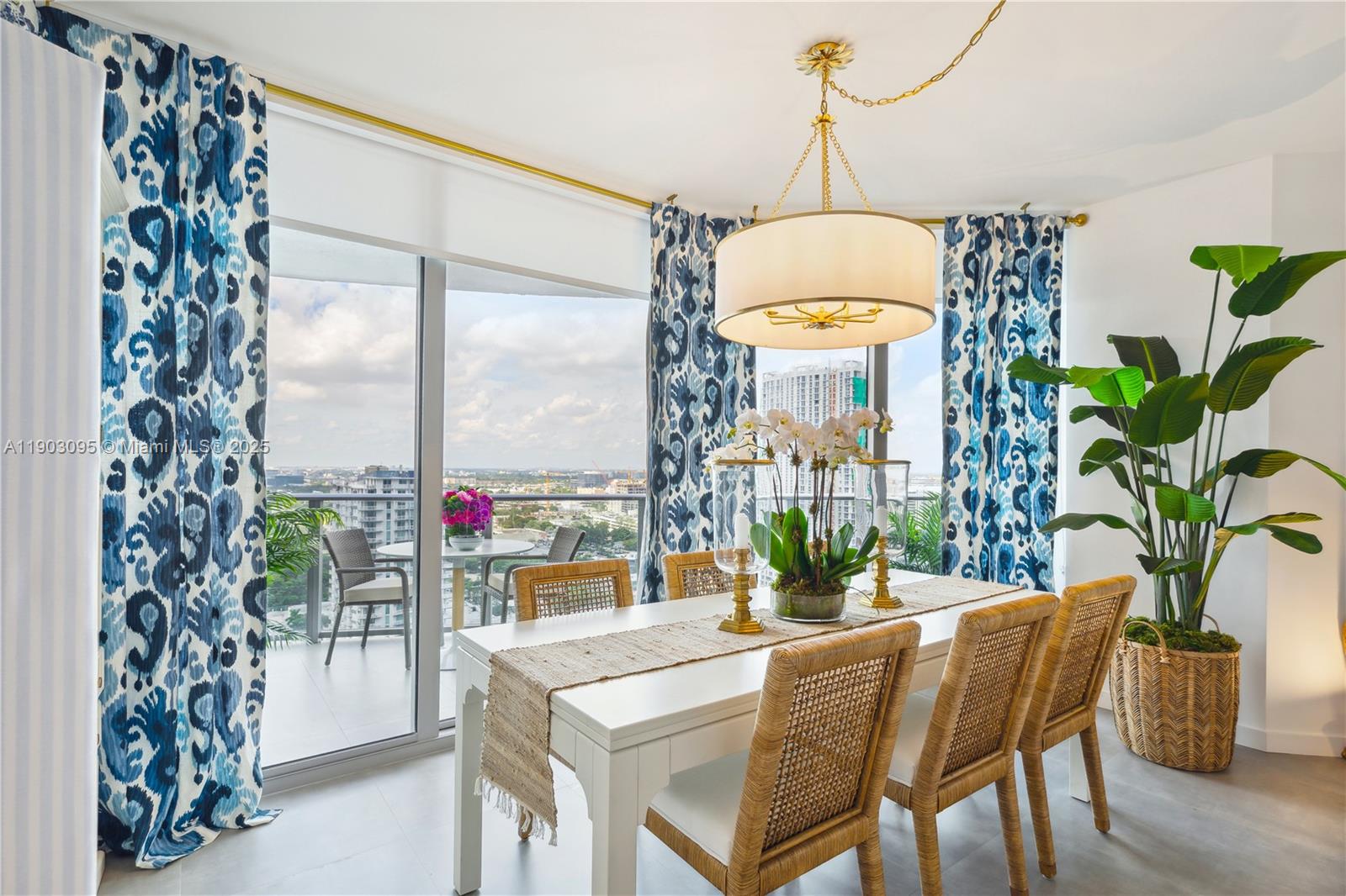 image Aria On The Bay12