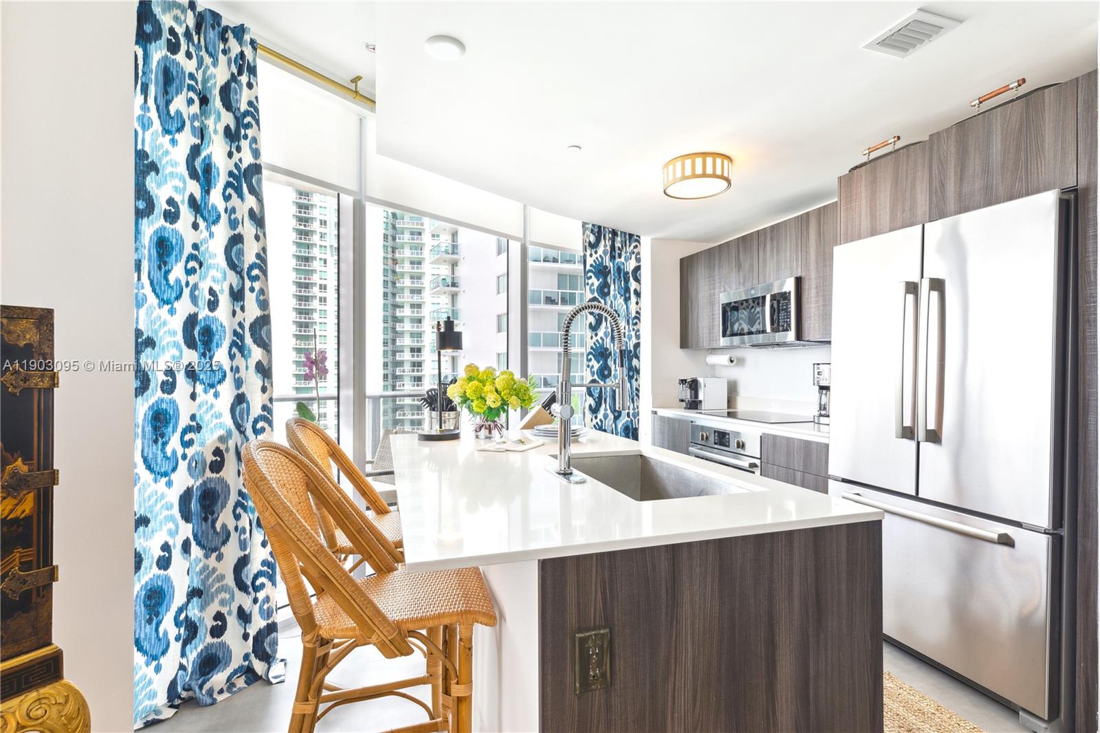 image Aria On The Bay14