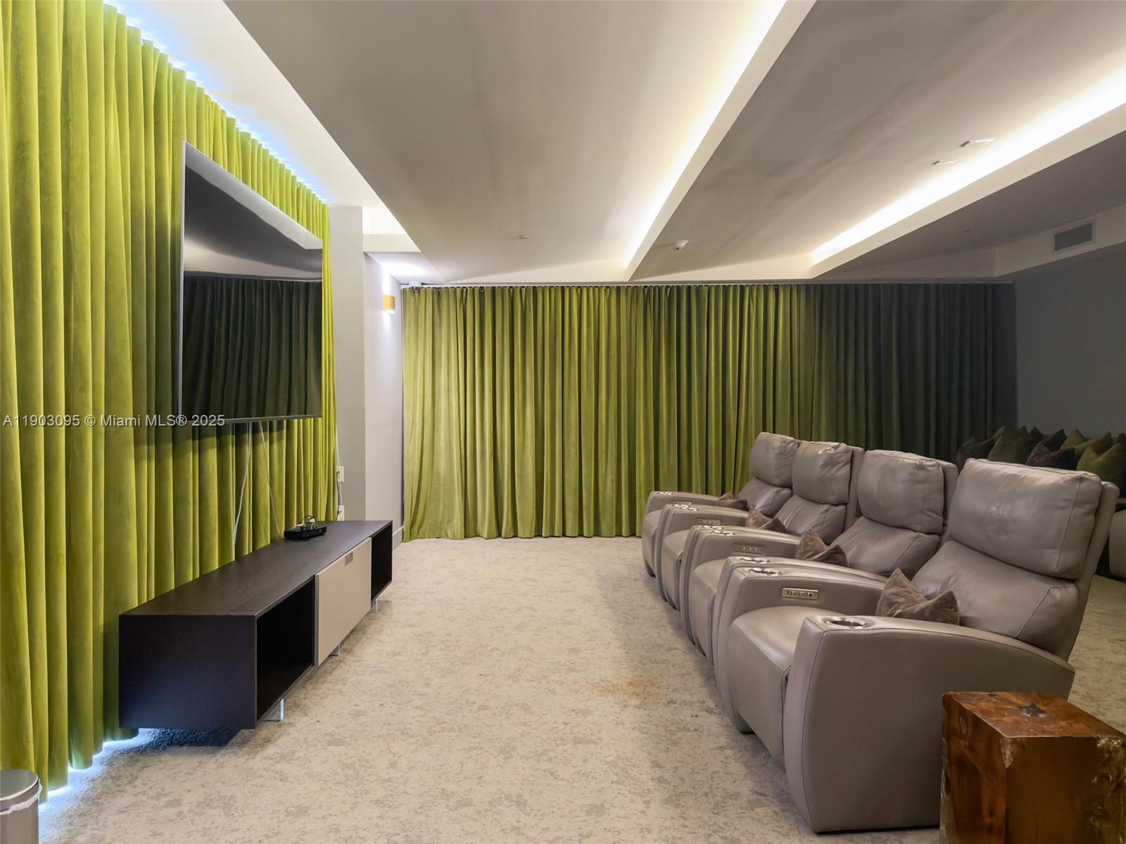 image Aria On The Bay26