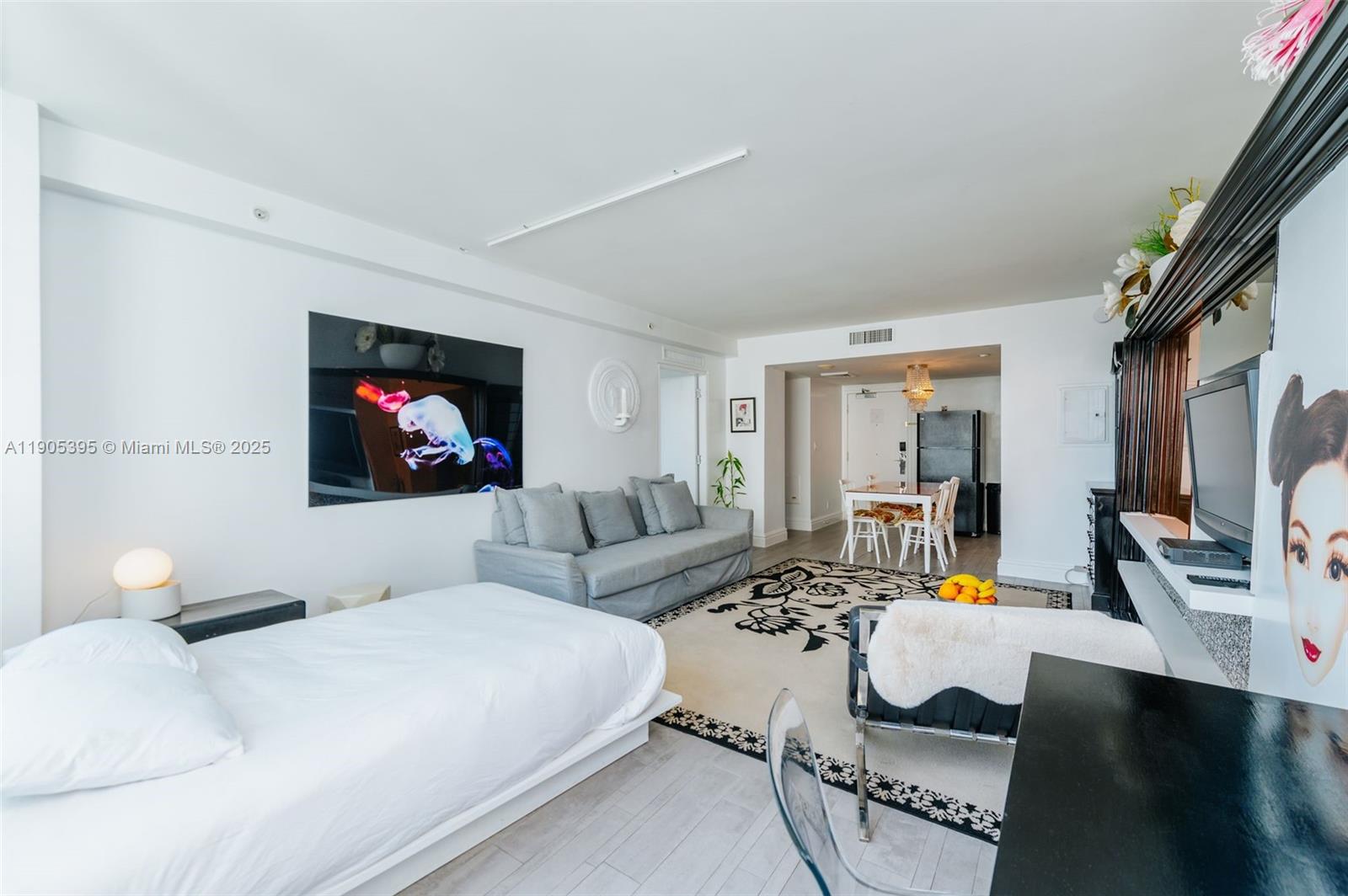 1100 West Ave #1004 Miami Beach, FL 33139