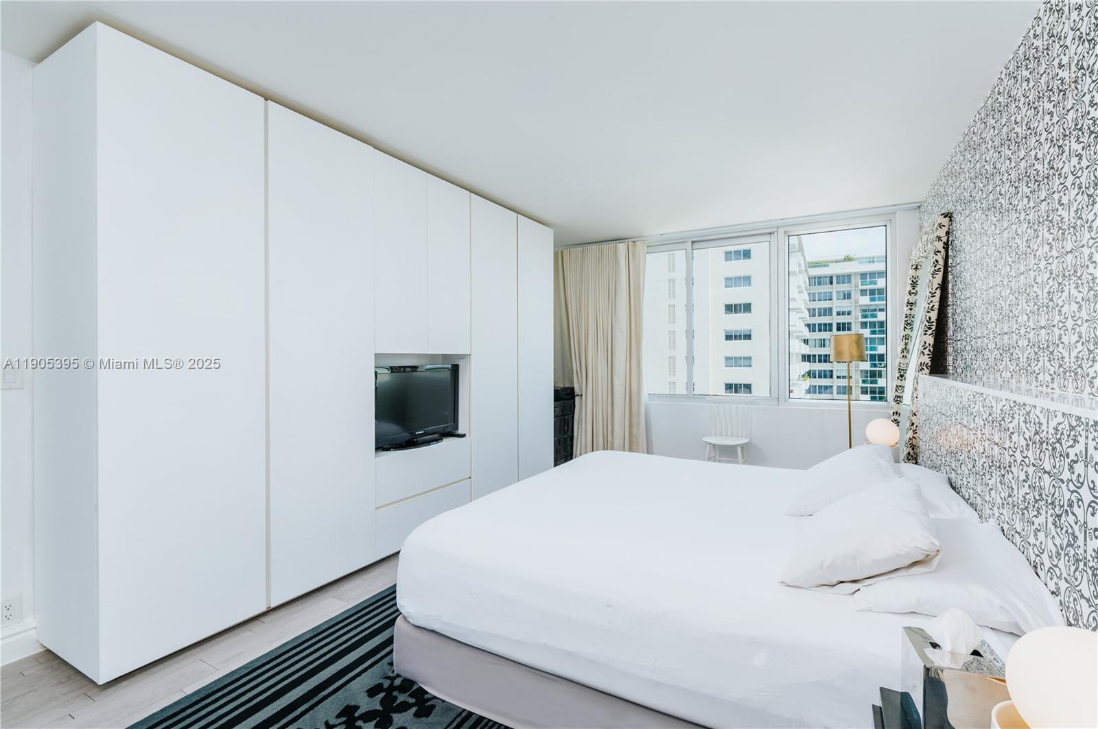 1100 West Ave #1004 Miami Beach, FL 33139