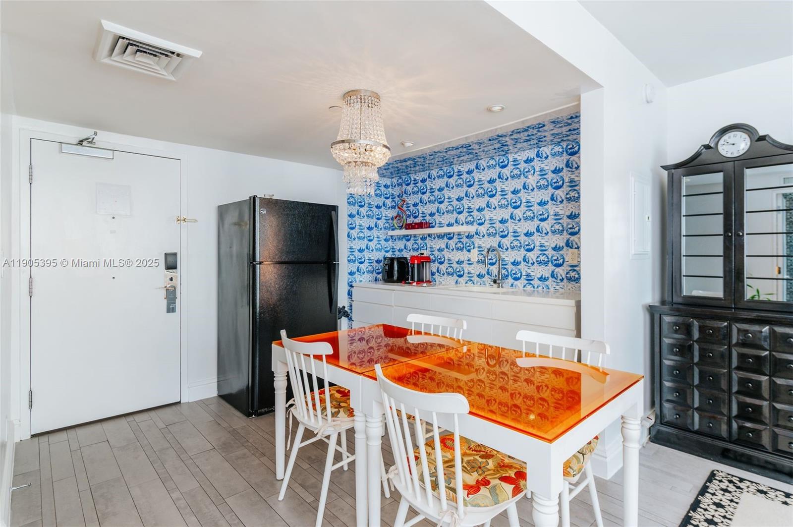 1100 West Ave #1004 Miami Beach, FL 33139