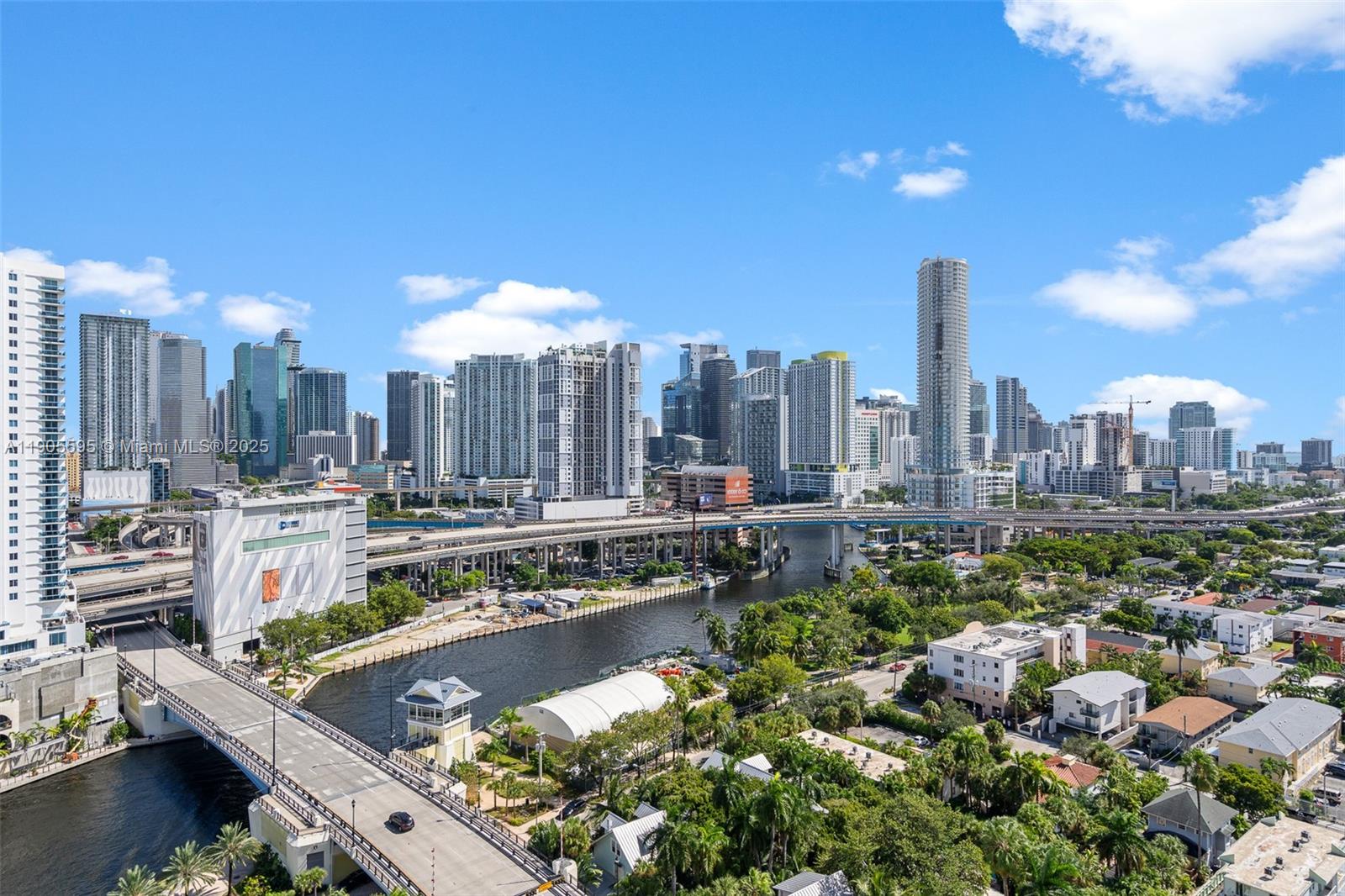 10 SW South Riv Dr #PHI11