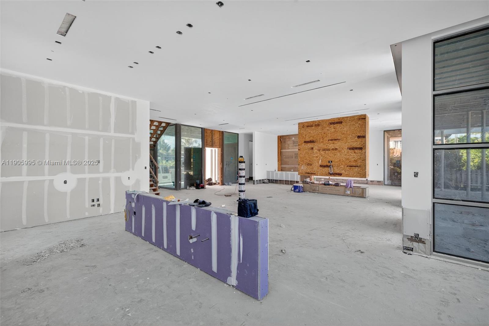 430 Royal Plz Dr Fort Lauderdale, FL 33301 430 Royal Plz Dr Fort Lauderdale, FL 33301