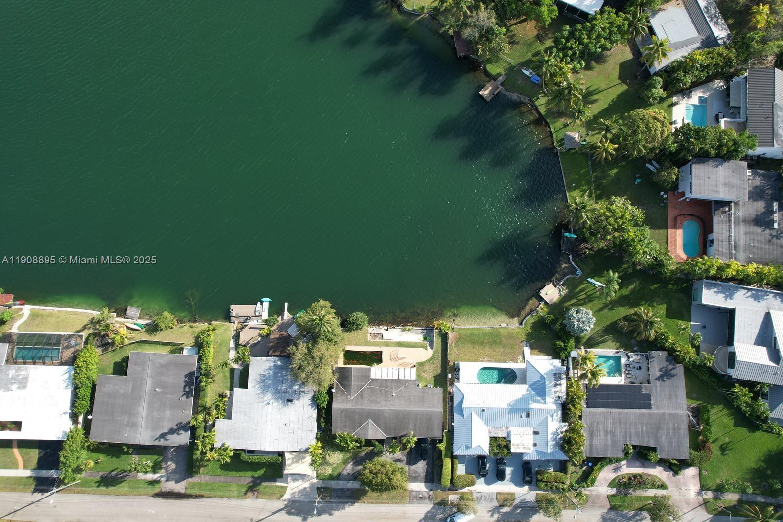 2010 NE 196th Ter North Miami Beach, FL 33179