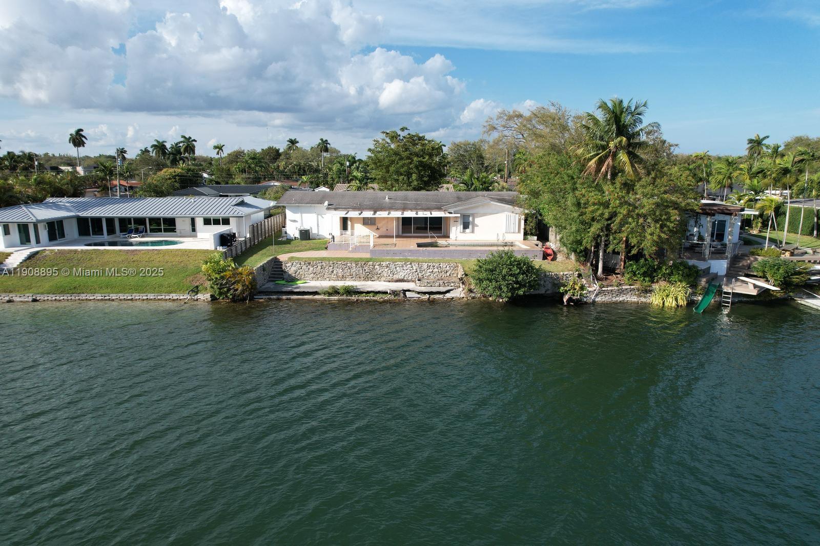 2010 NE 196th Ter North Miami Beach, FL 33179