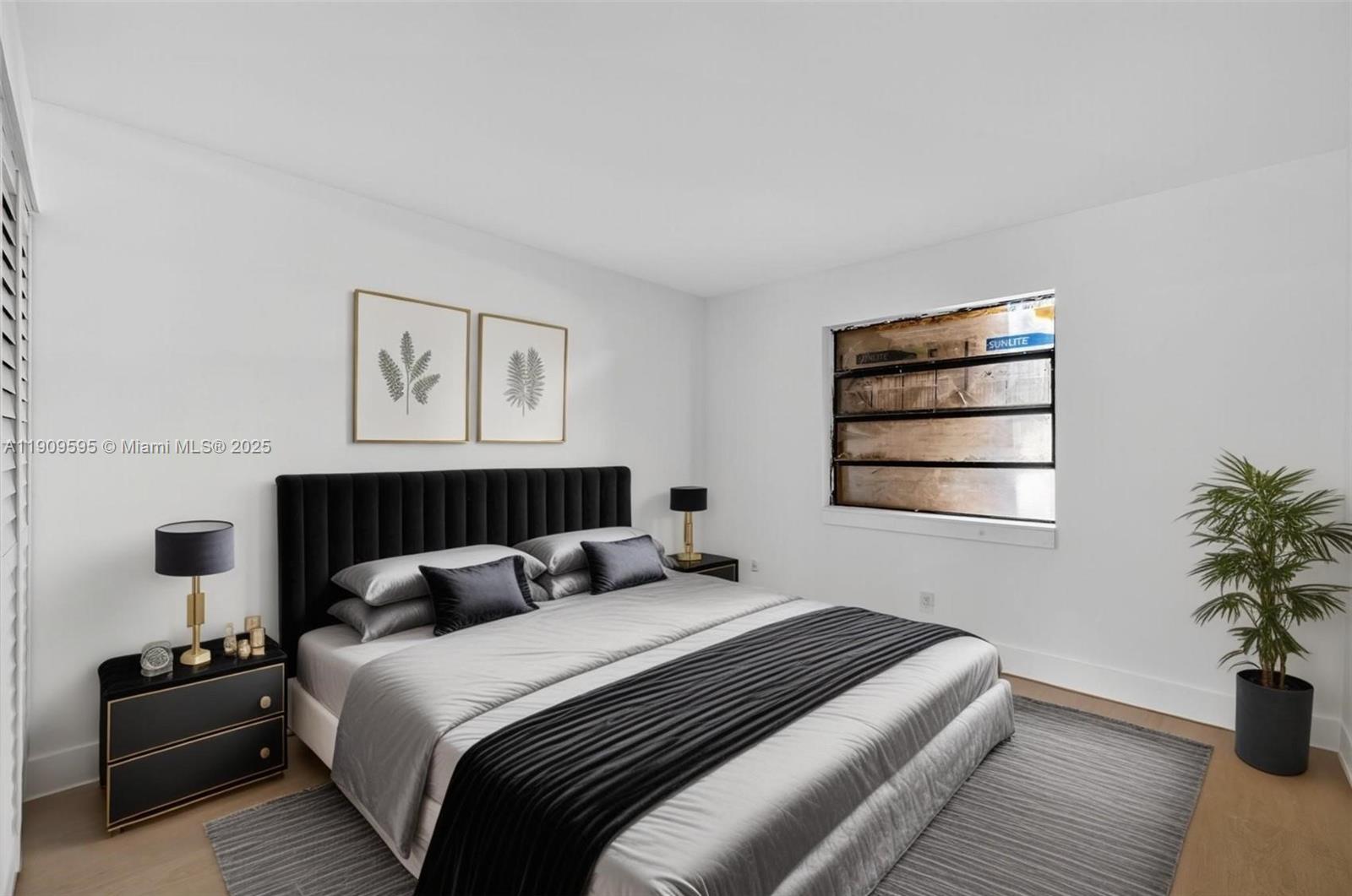 4198 Lakeside Dr #4198 Tamarac, FL 33319