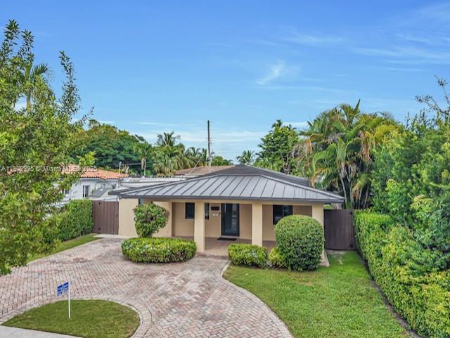5181 SW 7th St Miami, FL 33134