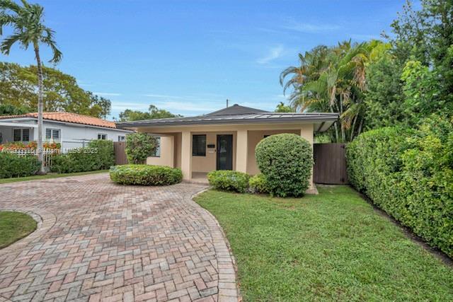 5181 SW 7th St Miami, FL 33134