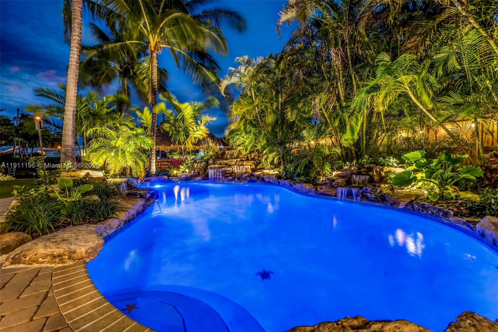 2004 NE 17th Way Fort Lauderdale, FL 33305