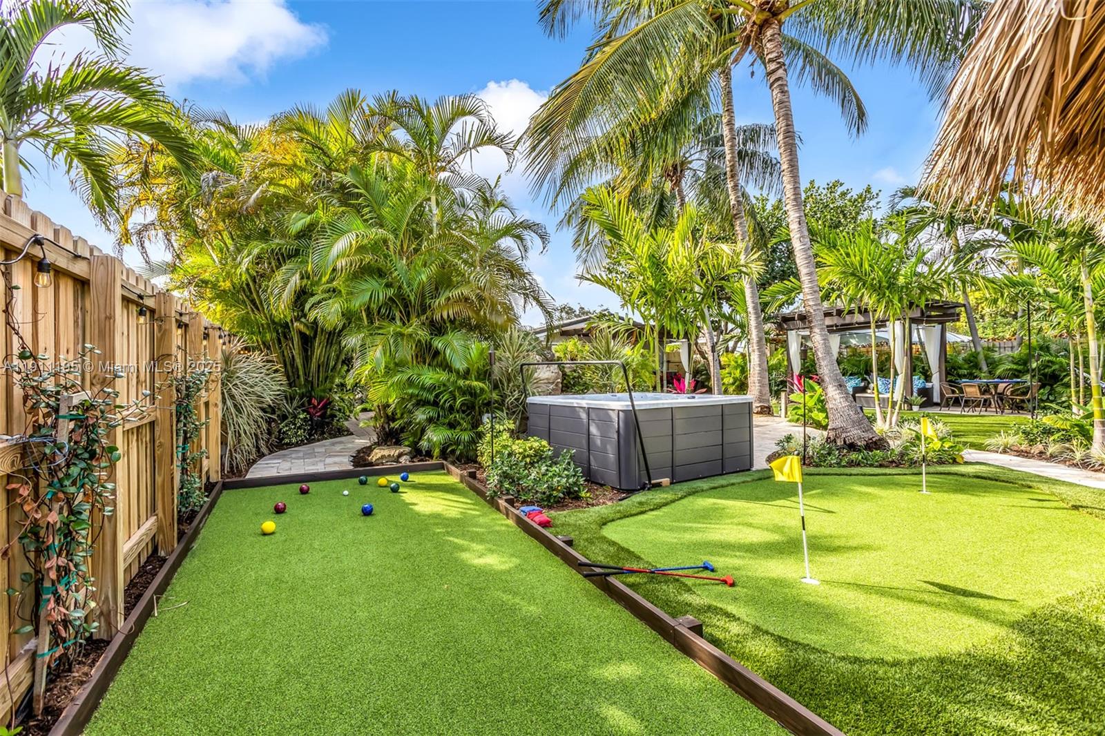 2004 NE 17th Way Fort Lauderdale, FL 33305