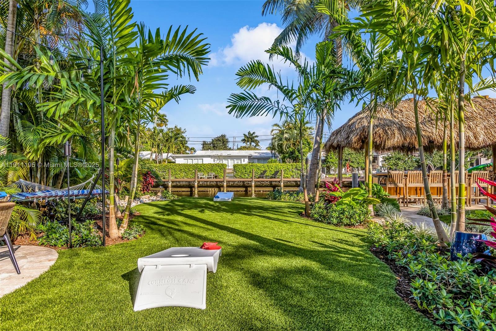 2004 NE 17th Way Fort Lauderdale, FL 33305