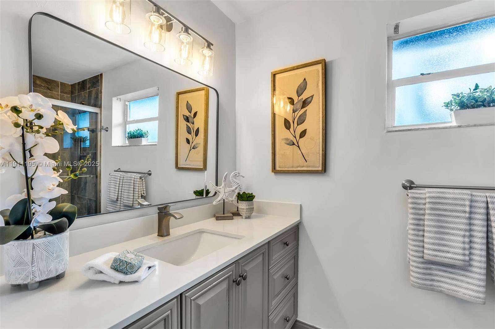 2004 NE 17th Way Fort Lauderdale, FL 33305